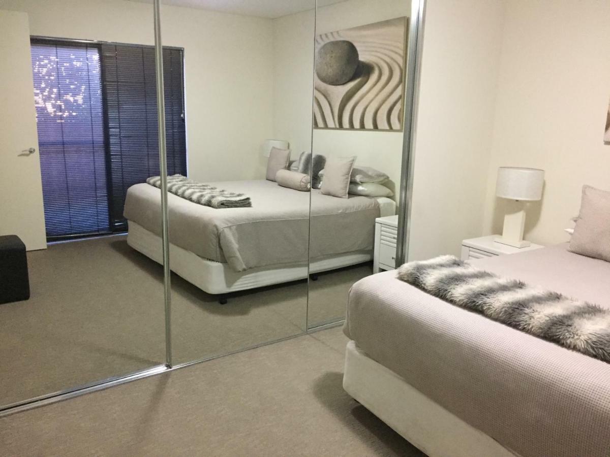 Parklane Apartments Fremantle Kültér fotó